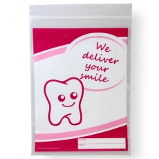 Dentalbeutel weiß eingefärbt We deliver your smile  pink  LDPE 50 my 180 x 250 + 230 mm  1000 Stück